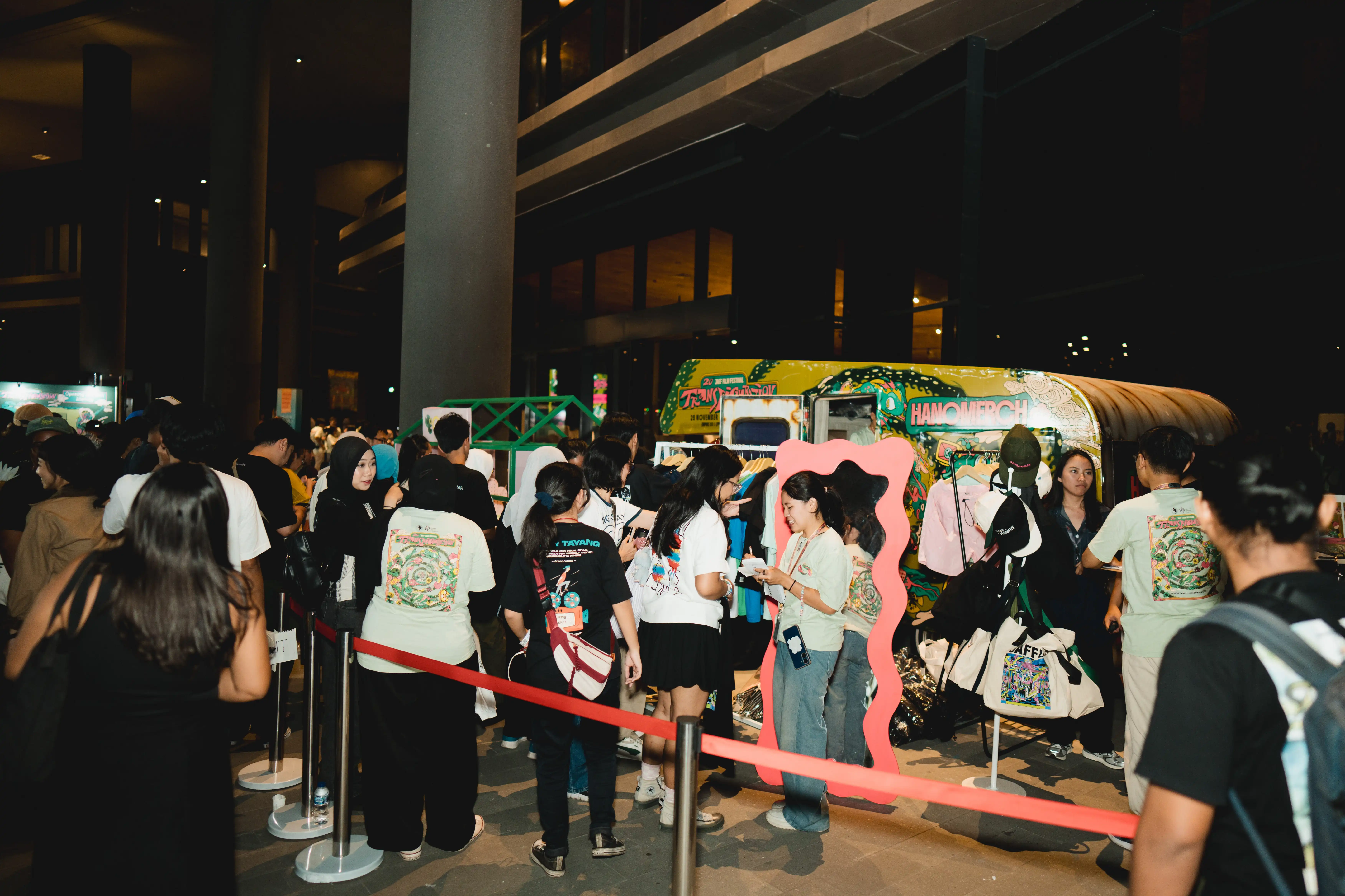 JAFF20-D1-@RAZANIA.NSY-AZA00156